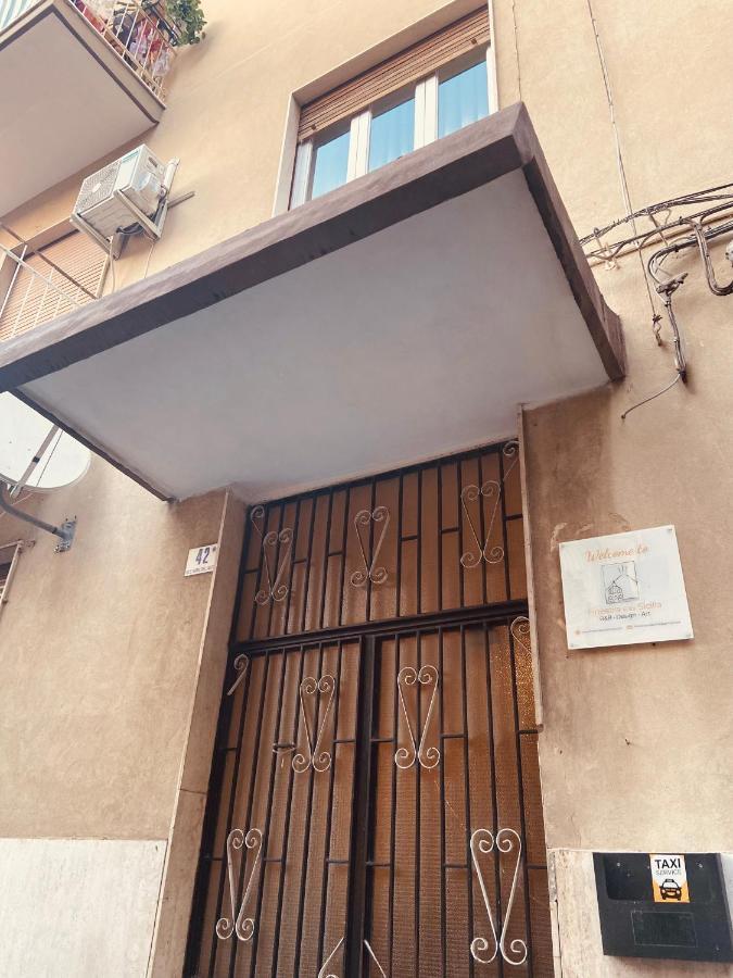 Bed and Breakfast Finestra Sulla Sicilia à Catane Extérieur photo